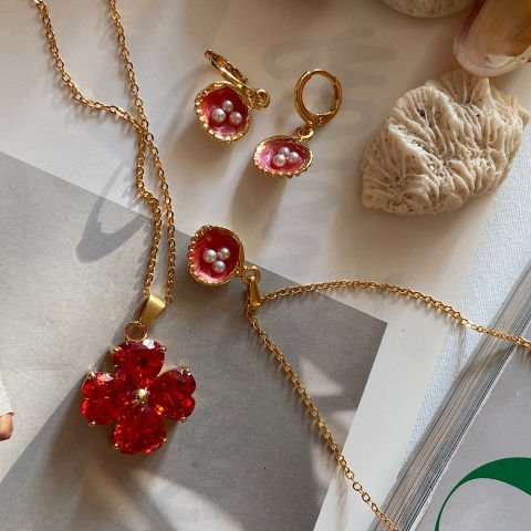 Mezat Zamanı Red Yonca Set