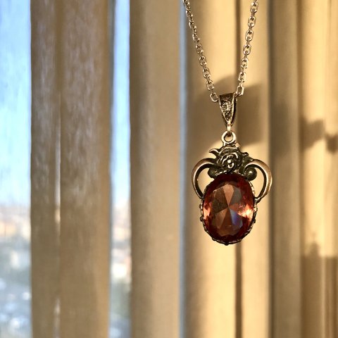 Oval Zultanit Taşı 925 Gümüş Kolye