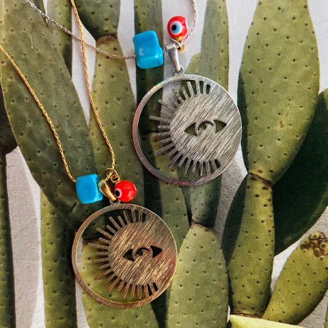 Güneşin Gözü Charm Kolye