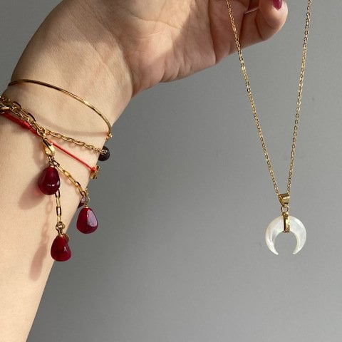 Horn Sedef Taşı Kolye