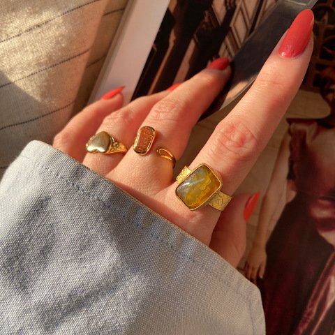 Yamuk Dörtgen Akik Taş Yüzük